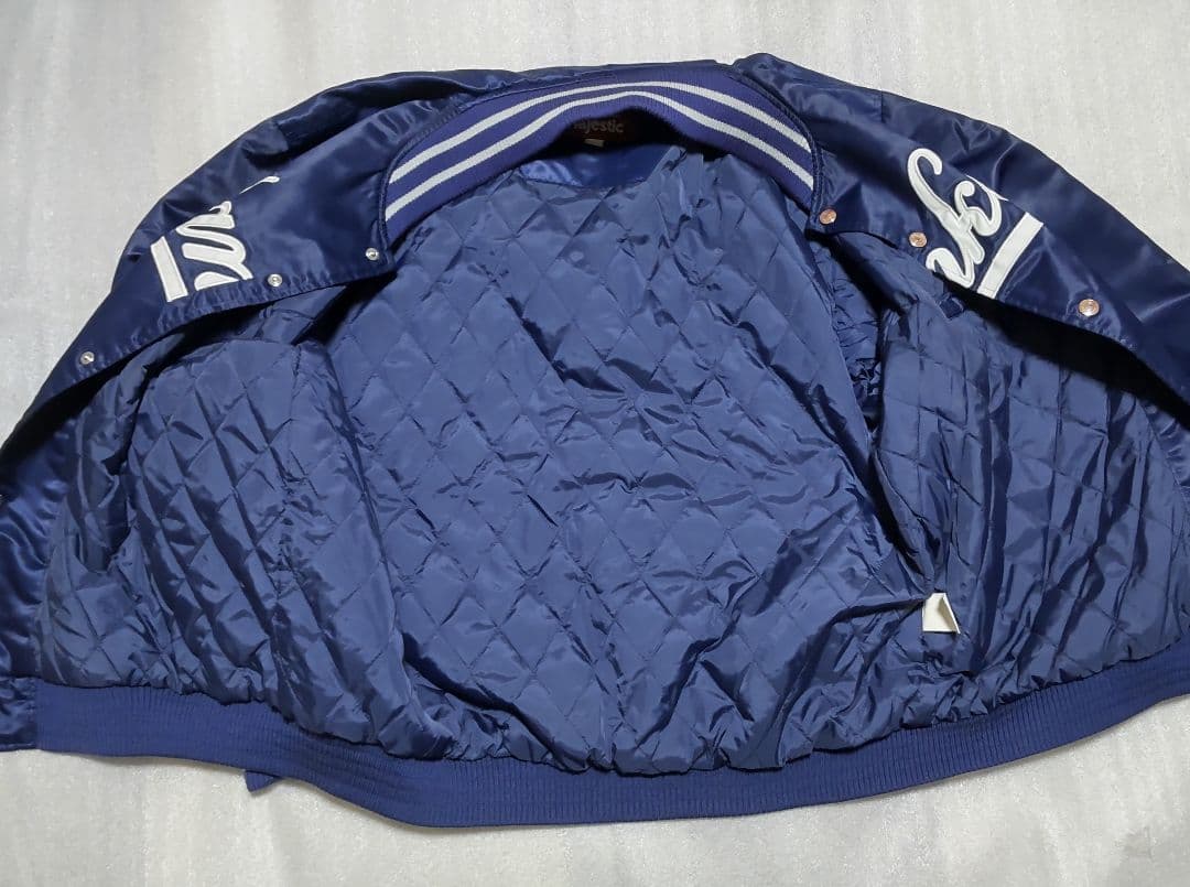 美品【Majestic】90s ニューヨーク ヤンキース スタジャン 紺 XL