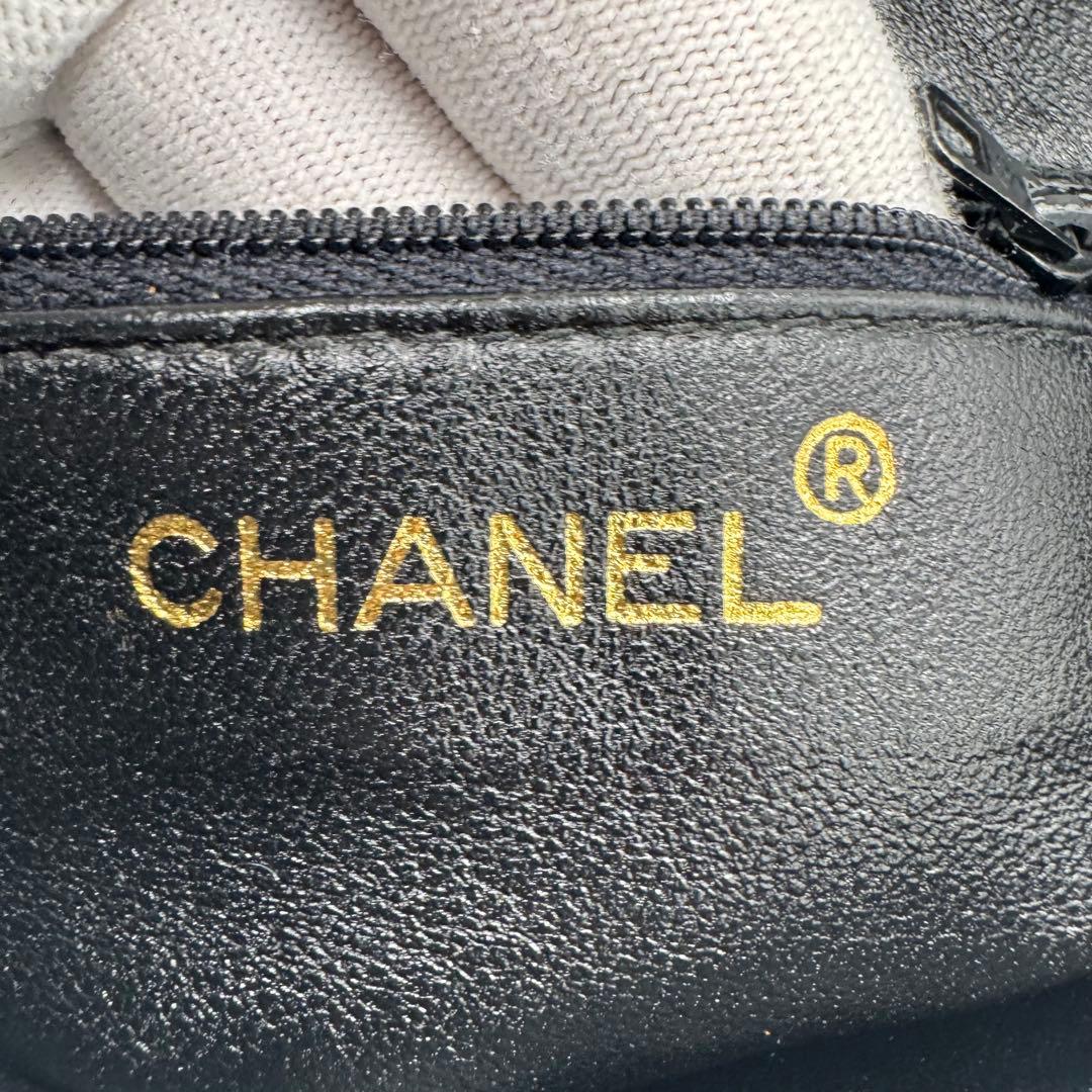 シャネル マトラッセ フリンジ チェーン ラムレザー ショルダーバッグ ブラック