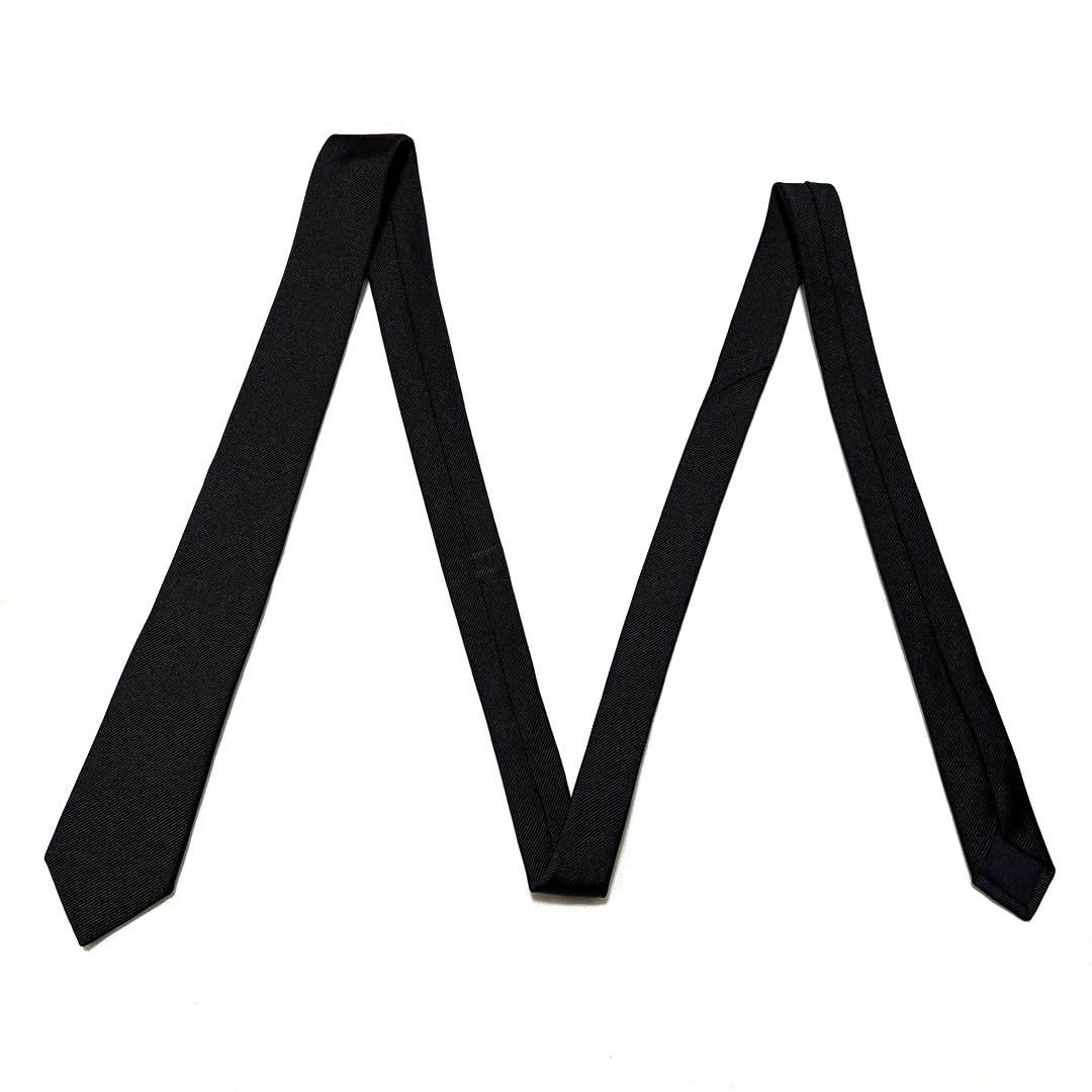 新品　サンローラン　ネクタイ　黒ブラック　無地ソリッド　ナロータイ　タグ付　箱付