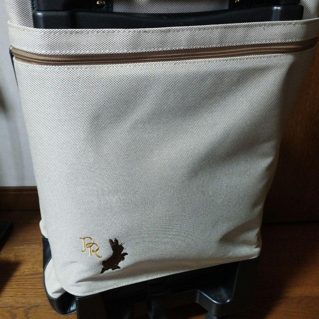 スワニー　ピーターラビット刺繍付きキャリーケース