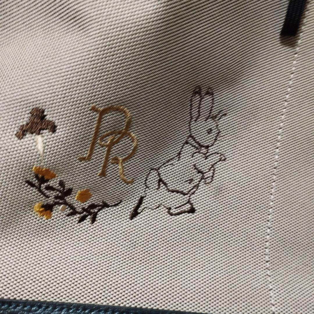 スワニー　ピーターラビット刺繍付きキャリーケース