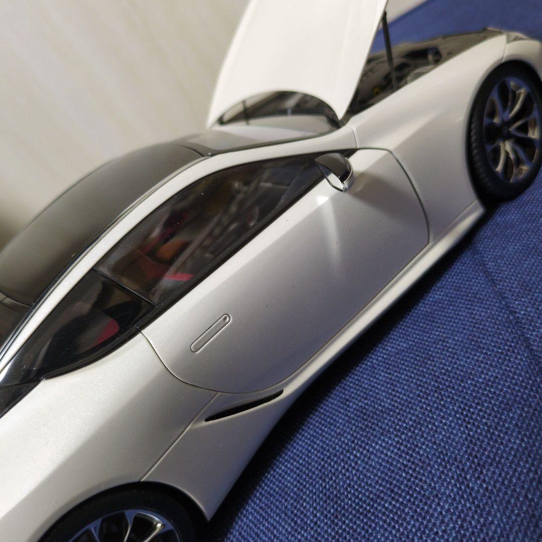 オートアート　Lexus LC500 1/18 純正　ホワイト　ジャンク