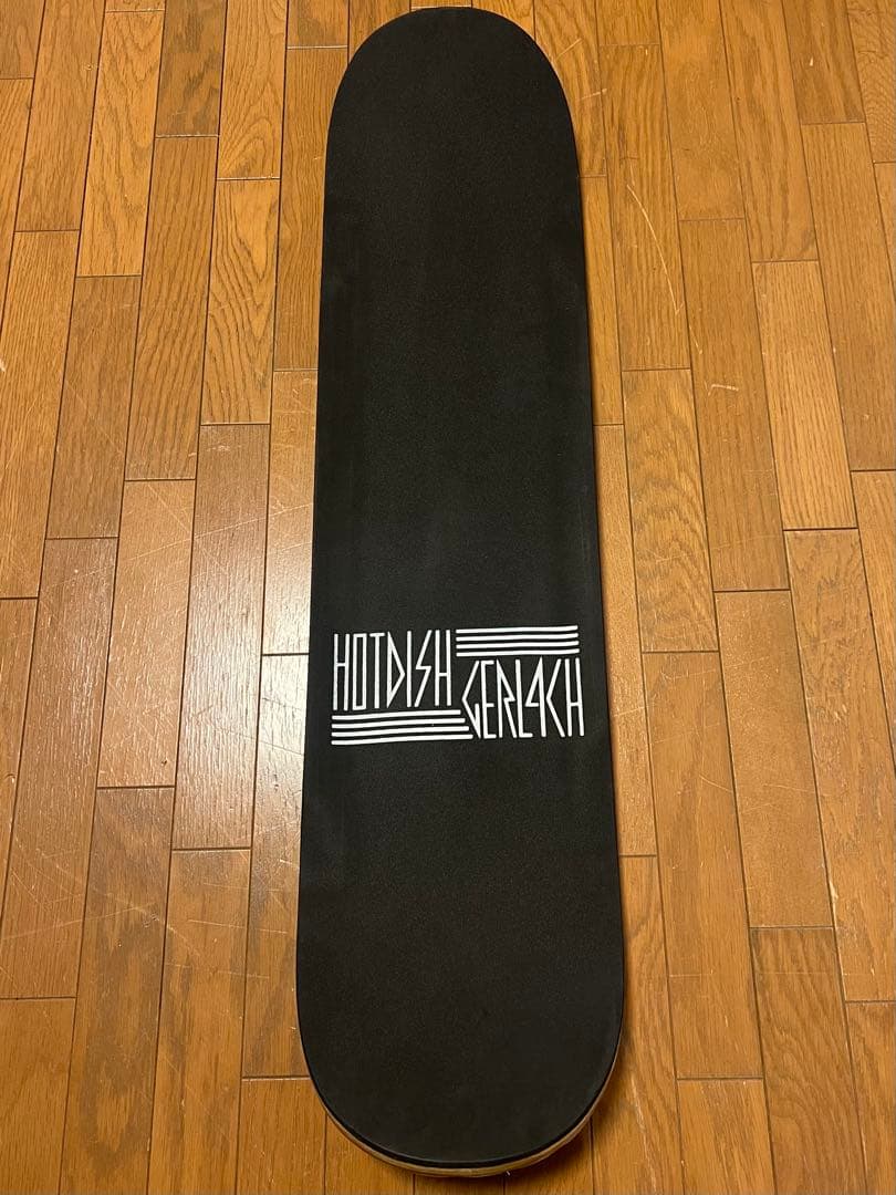 ホットディッシュ Hotdish skates Alan Gerlach