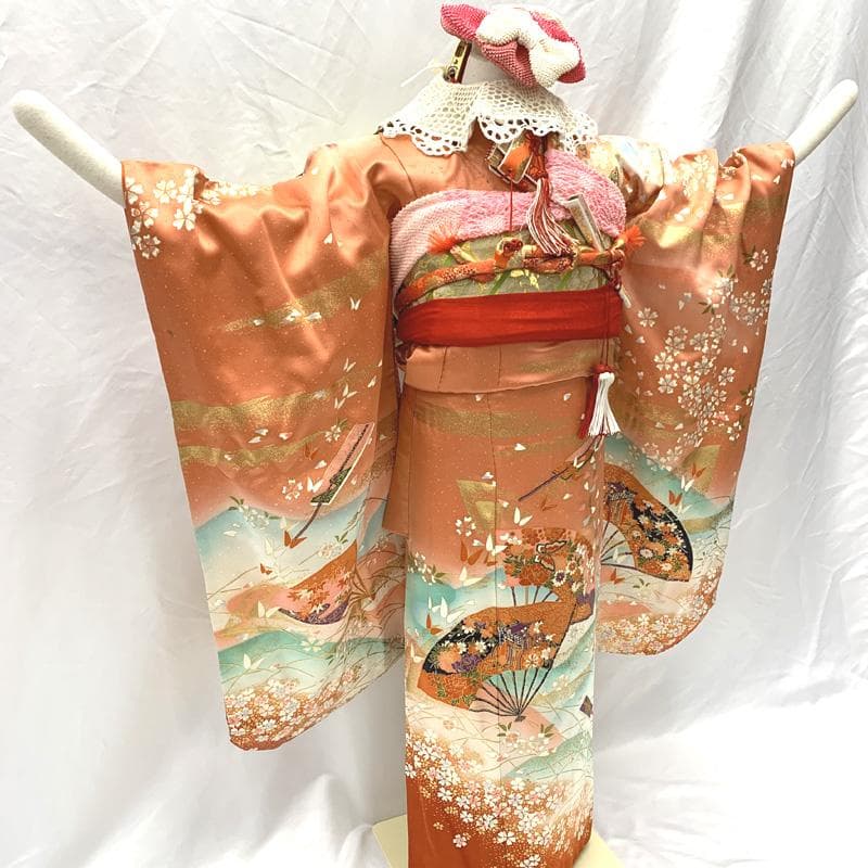 408ag43□七五三 七歳 女児 着物&開き帯＆長襦袢 金彩 扇 桜□状態良好