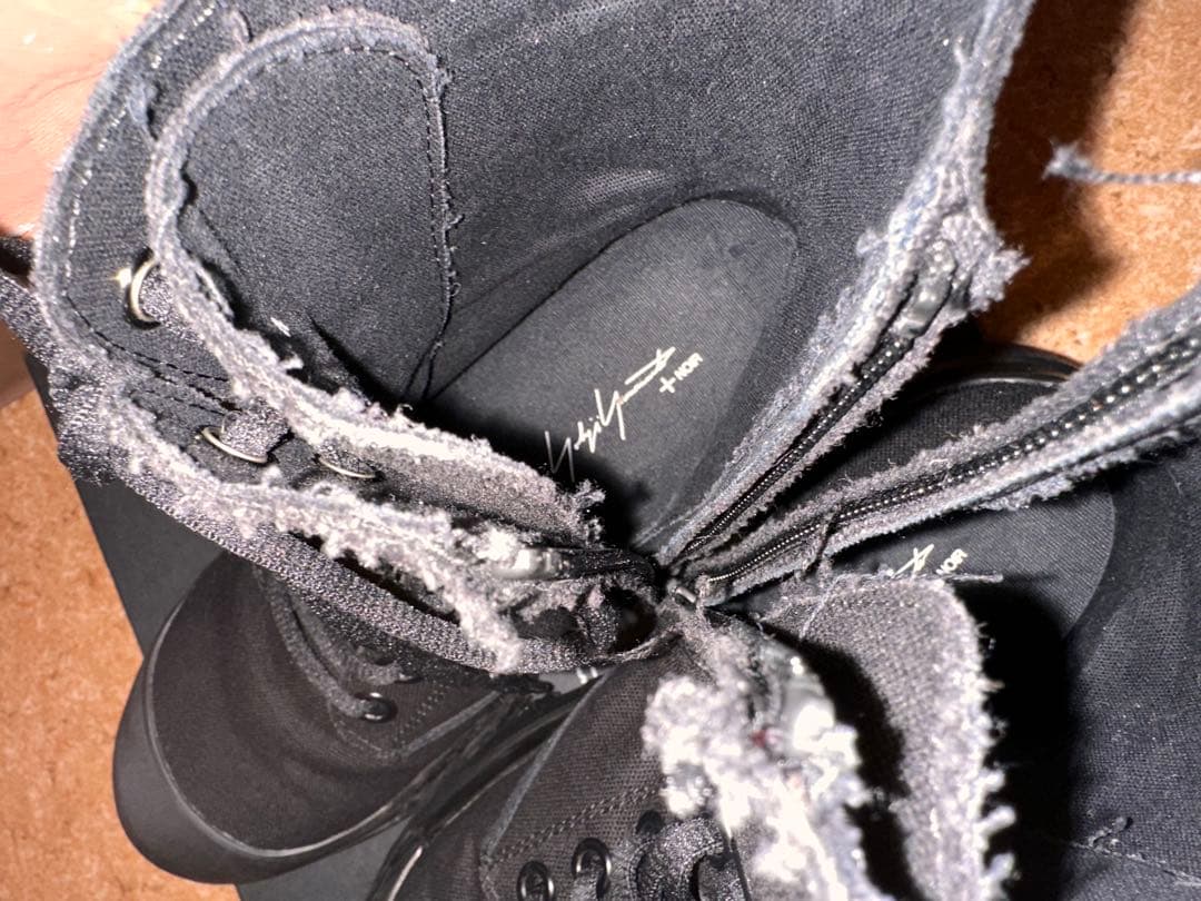 Yohji Yamamoto Noirハイカットスニーカー