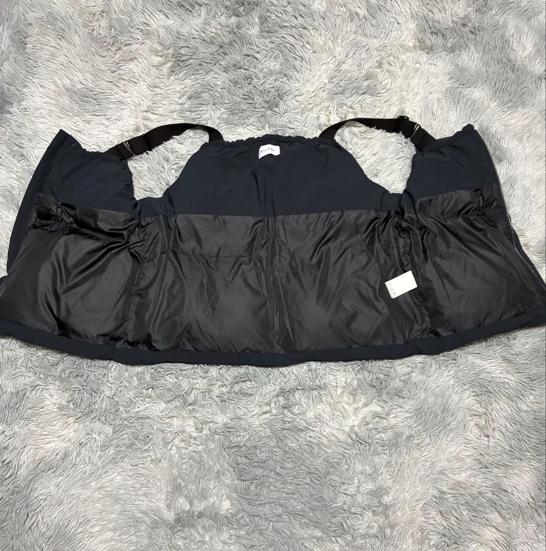 【未使用に近い】BELPER ダウンベスト BLACK〈定価64,900円〉