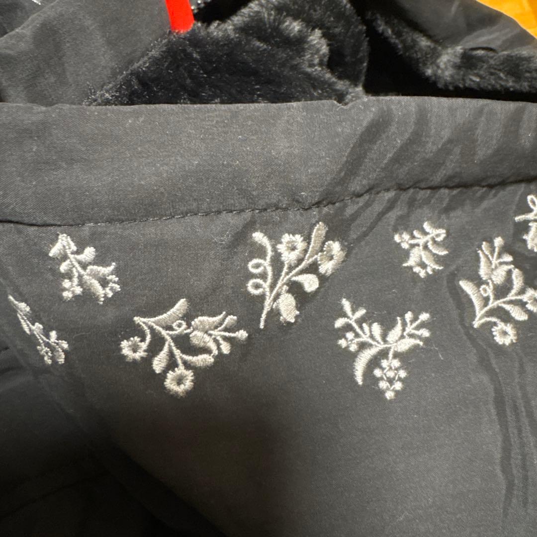 サッちゃんページ4610)新品、未使用！ドラッグストアーズ ジャンパー