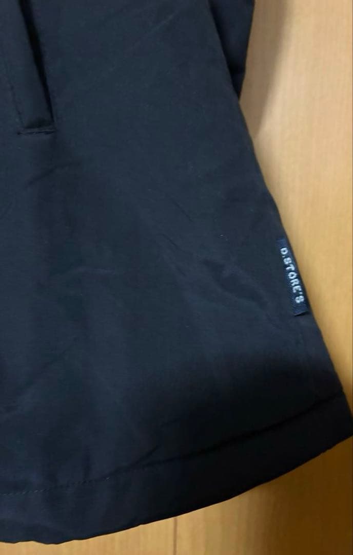 サッちゃんページ4610)新品、未使用！ドラッグストアーズ ジャンパー