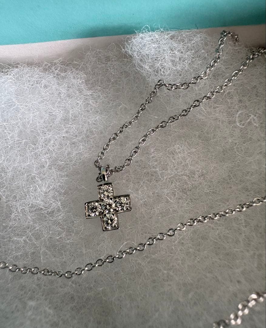 ティファニー　クルーシーフォーム ダイヤ PT950 ネックレス