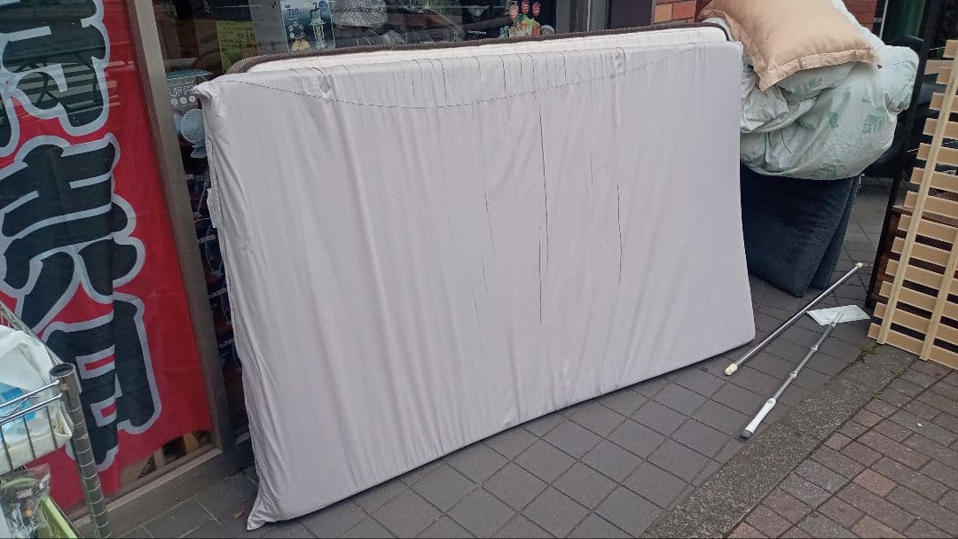 ダークブラウン セミダブル 美品 ベッド マット2枚付 引取歓迎