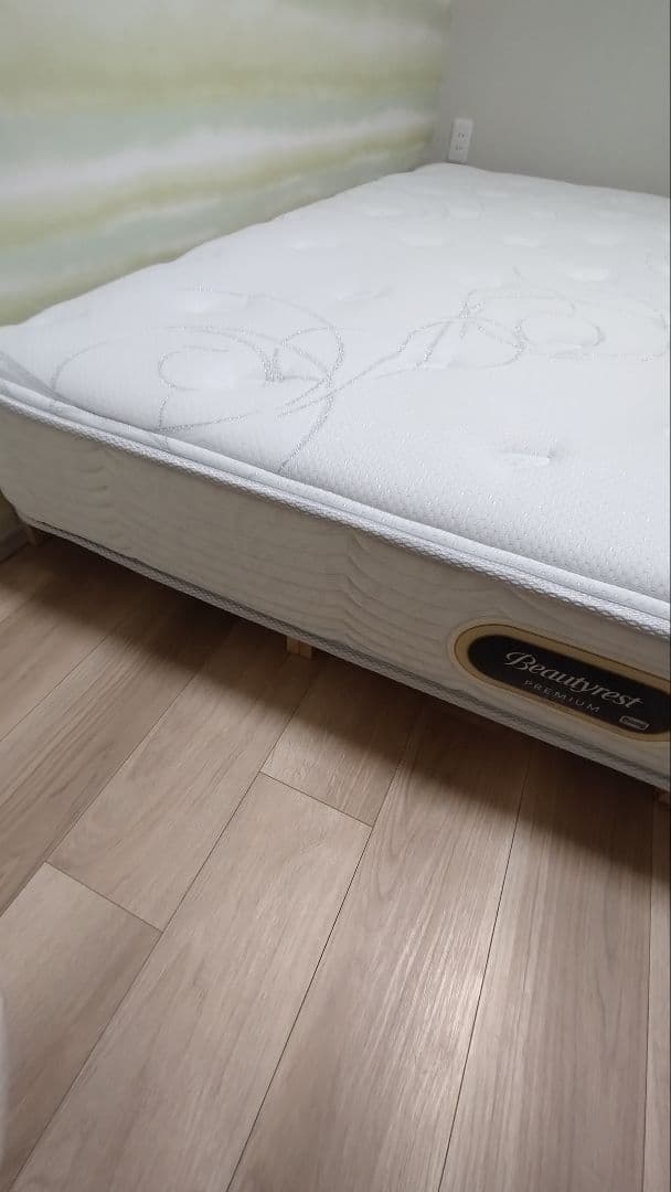Ｈさま☆シモンズ　Beautyrest ニューフィット　スプリングマットレス