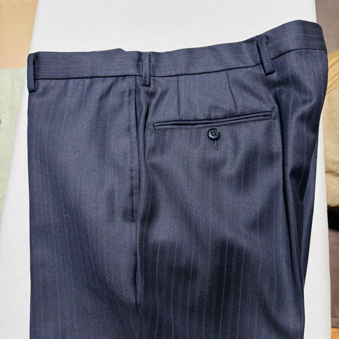 ※週末限定セール【新品同様】ゼニア　 スーツ　段返り三つボタン　サイドベンツ