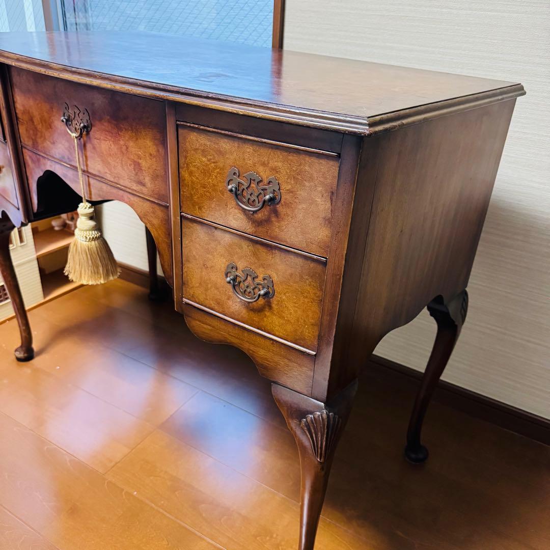 英国アンティークイギリス　サイドボード　サイドテーブル　コンソールデスク　猫脚