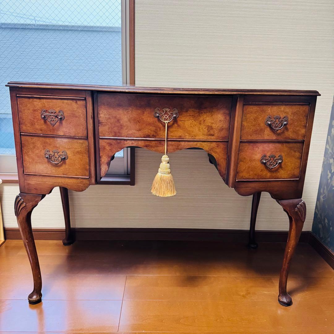 英国アンティークイギリス　サイドボード　サイドテーブル　コンソールデスク　猫脚