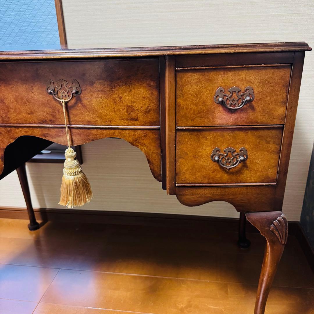 英国アンティークイギリス　サイドボード　サイドテーブル　コンソールデスク　猫脚