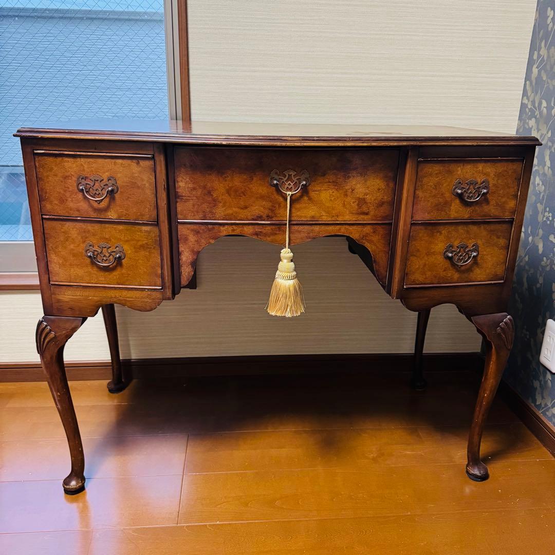 英国アンティークイギリス　サイドボード　サイドテーブル　コンソールデスク　猫脚