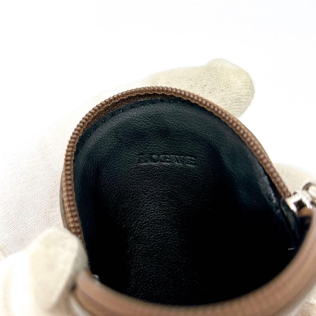 極美品 ＊ LOEWE ロエベ アナグラム レザー 丸型 ケース ブラウン