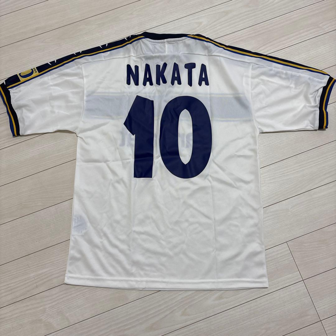 希少　未使用タグ付き　アウェイ　パルマ　中田　ユニ　S　00-01チャンピオン