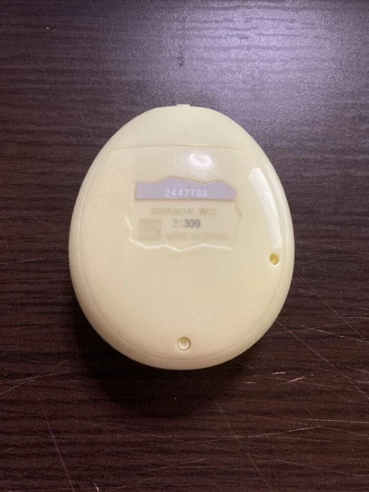 【動作確認済】バンダイ　たまごっちみーつ　メルヘン　イエロー　SH60