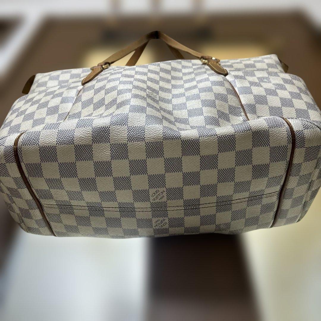 使用感ありあり　ルイヴィトン　ダミエアズール　トータリー