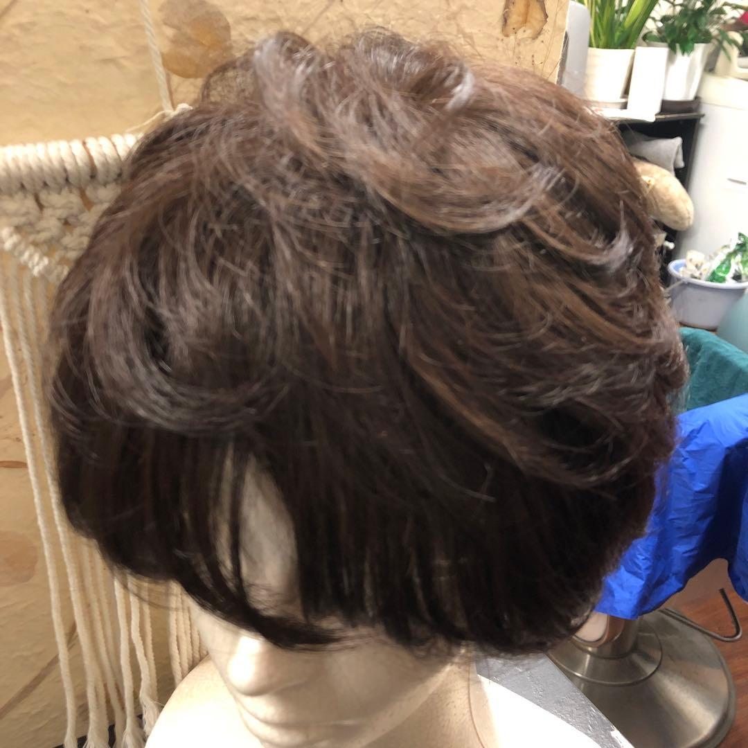 新品 医療用ウィッグ 総手植えショートカット 長め カール柔らか ブラウン