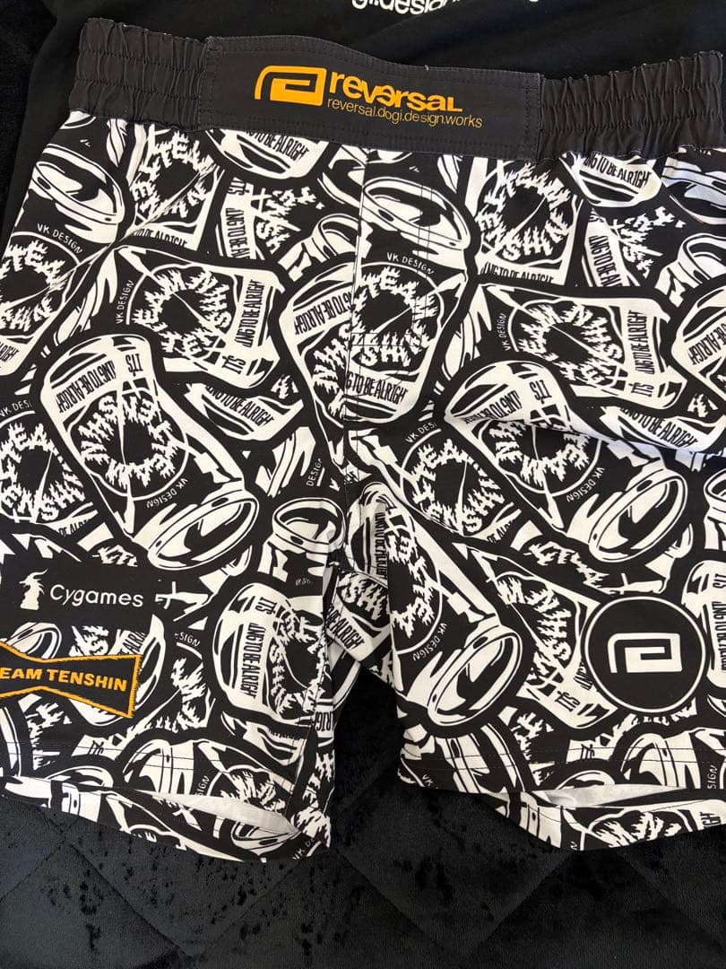 reversal TEAM TENSHIN ショートパンツ Mサイズ