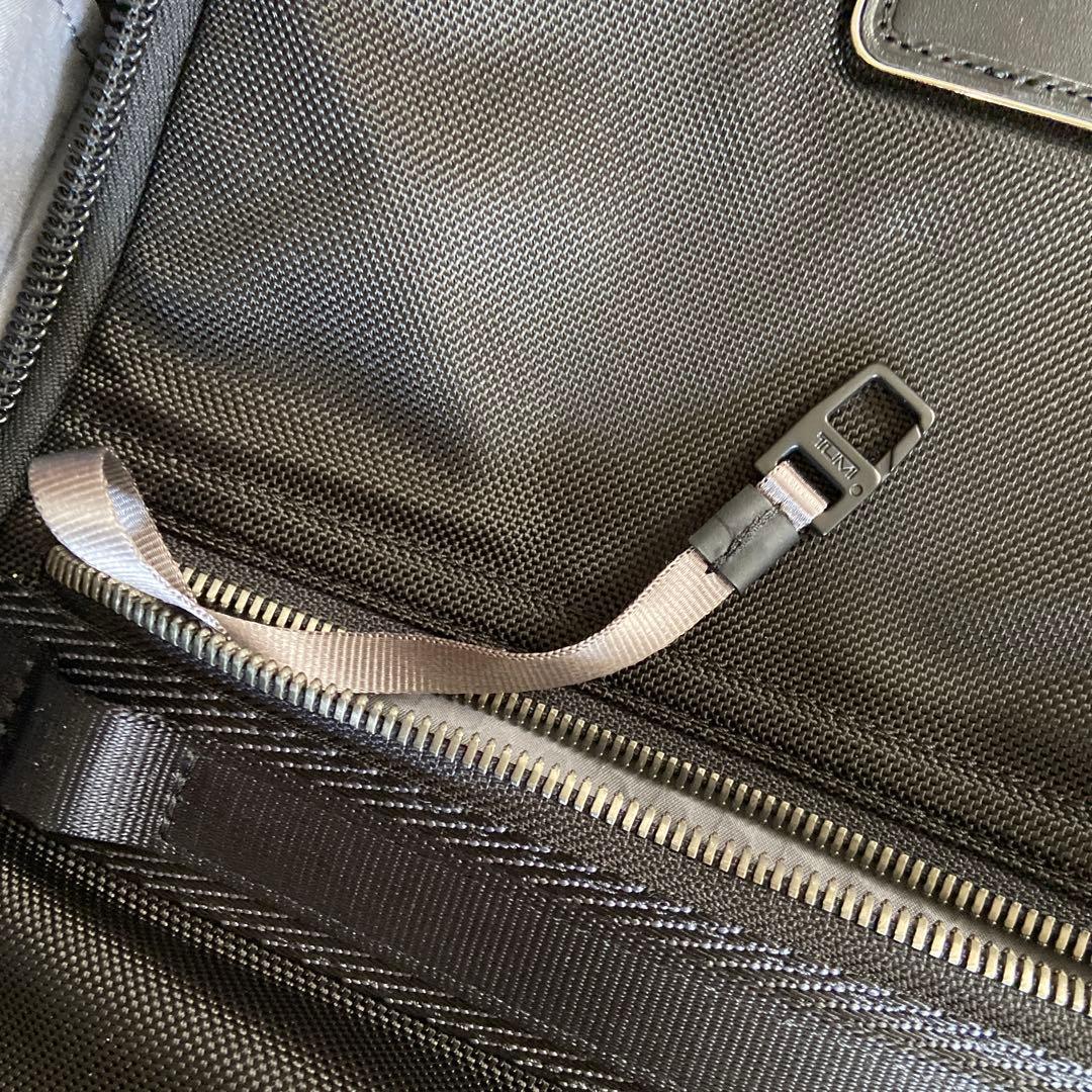 極美品トゥミアルファブラボー　ダイナミック黒