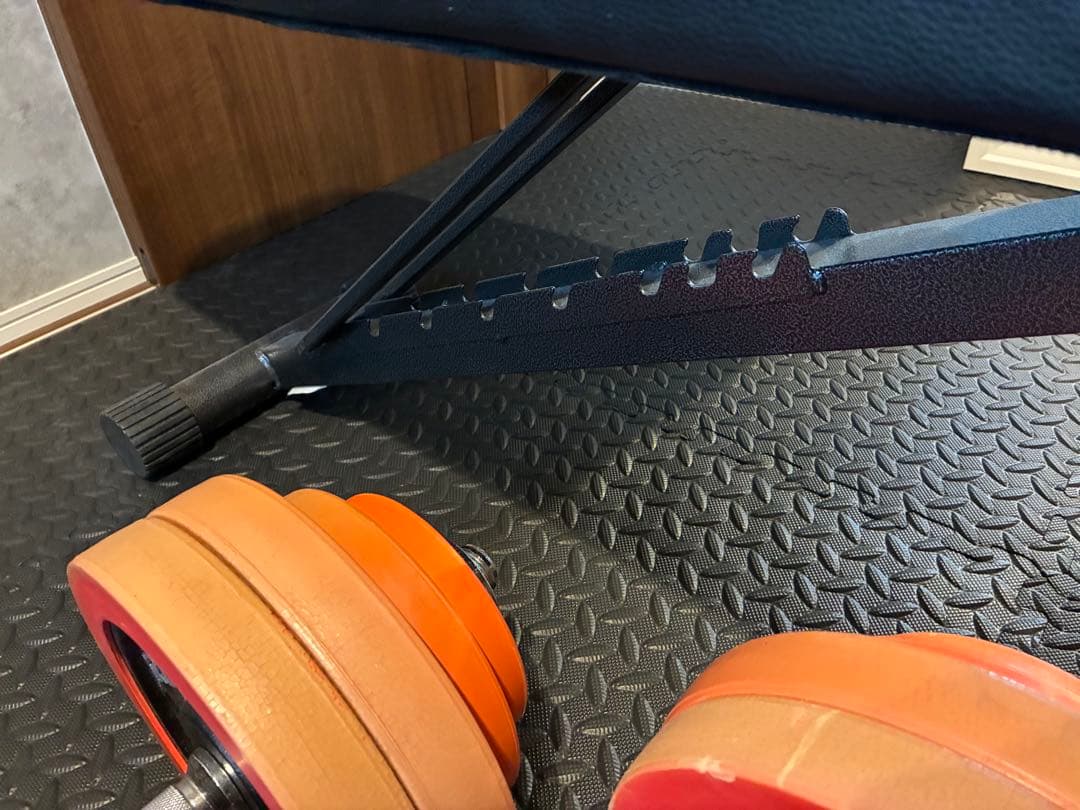 名古屋市引取60㌔IROTEC ダンベル30×2個セットインクラインベンチ付き