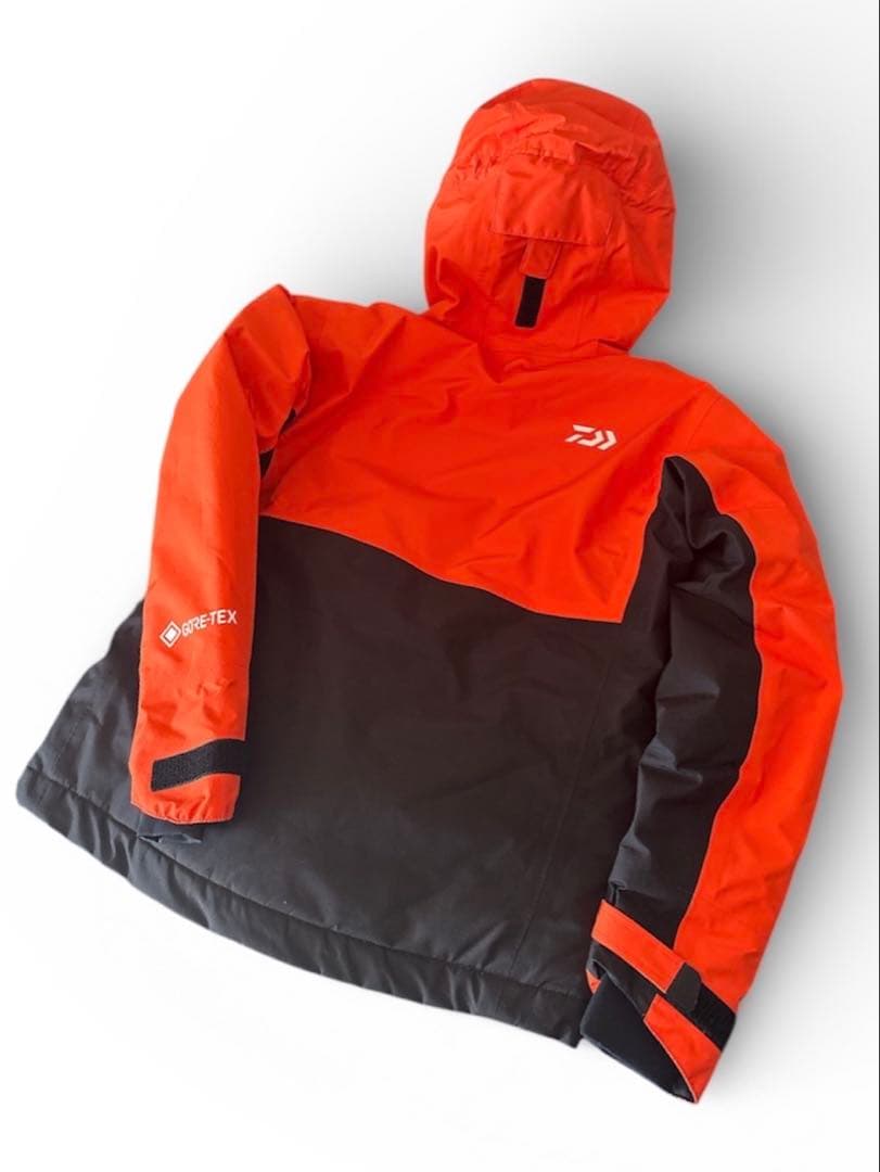 新品未使用DAIWA DW-1922防寒着ゴアテックスウィンタースーツレディース