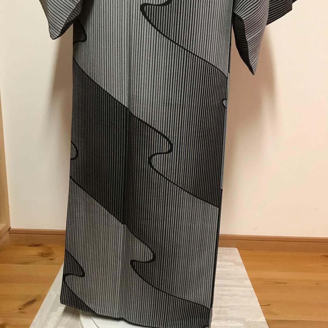 総柄のかっこいい着物　縞　流水　グレー　ブラック　パーティ　やまと謹製⭐️