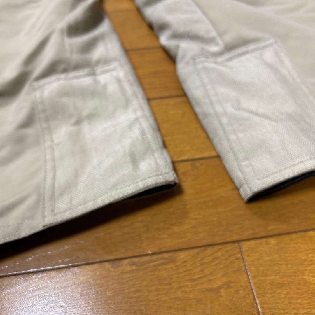 アシックス・minus twenty スノボ　スキーウェア　メンズ　ベージュ