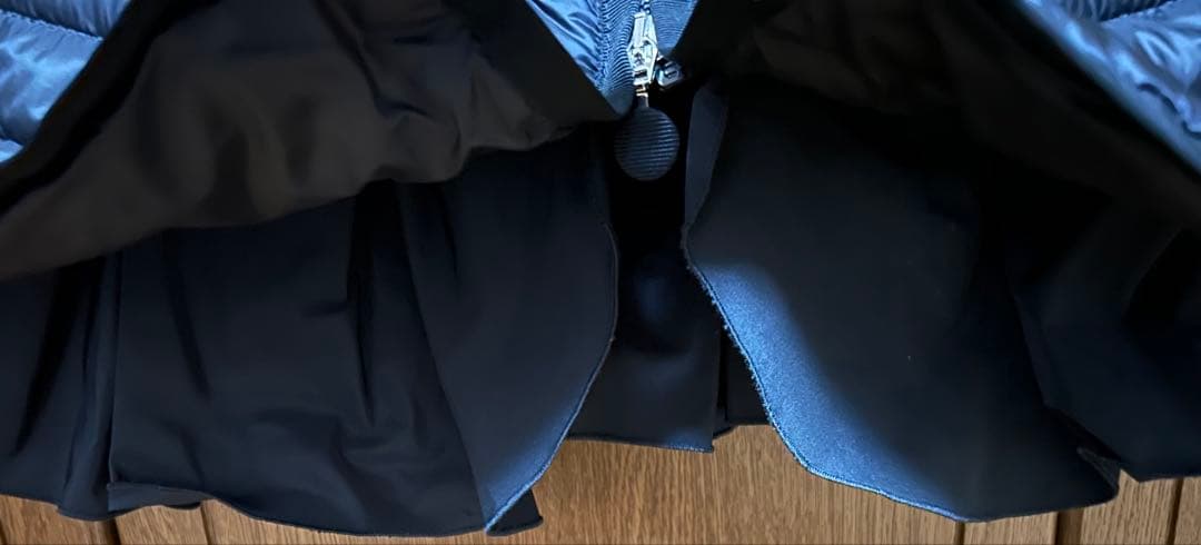 新品未使用★モンクレール　ベスト