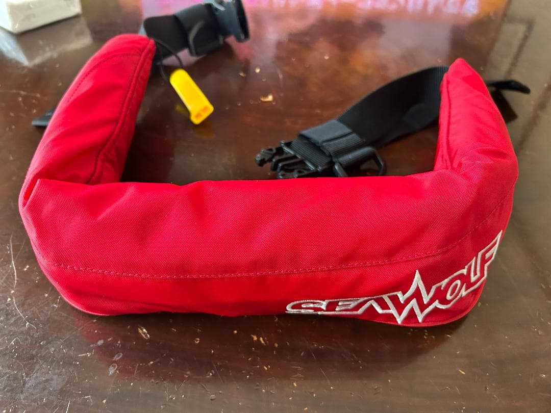 インキュベーター