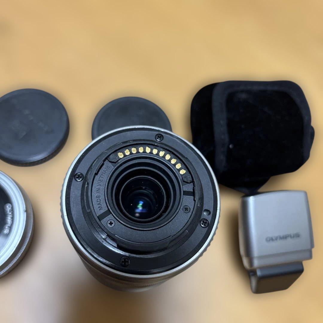 Olympus M.Zuiko Digital 14-42mm レンズ