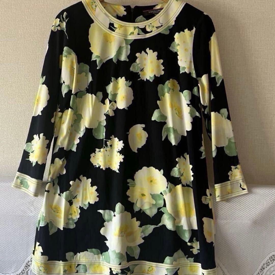 美品⭐️レオナール⭐️カンカン⭐️花柄トリム⭐️七分袖チュニック⭐️サイズ42