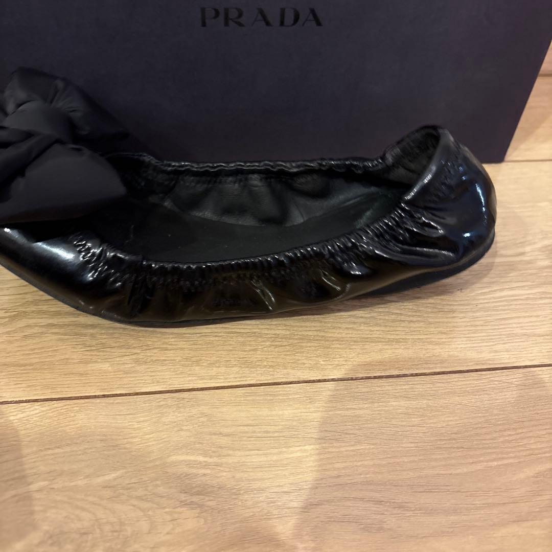 PRADA ブラック リボン付き37バレエシューズ