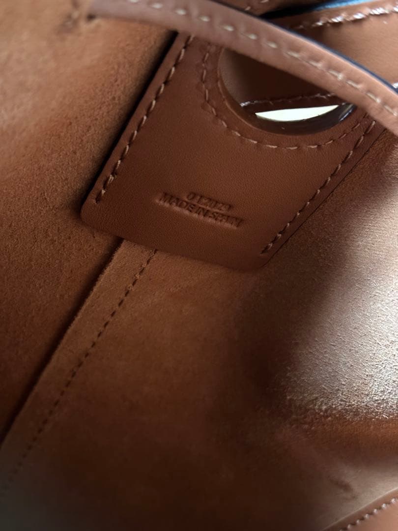 美品LOEWEロエベバルーンバック　スモール　タン