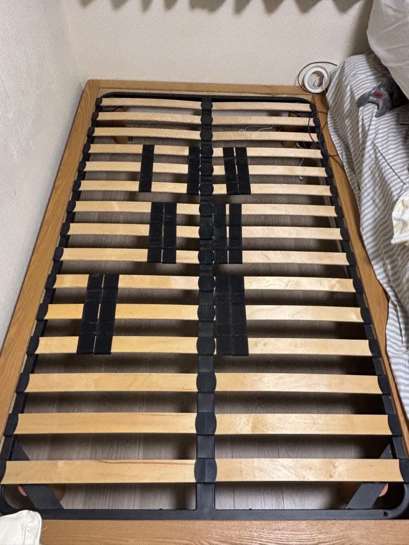 【ハジメパリ】無印良品　旧型　セミダルブベッドフレーム　オーク　送料込み