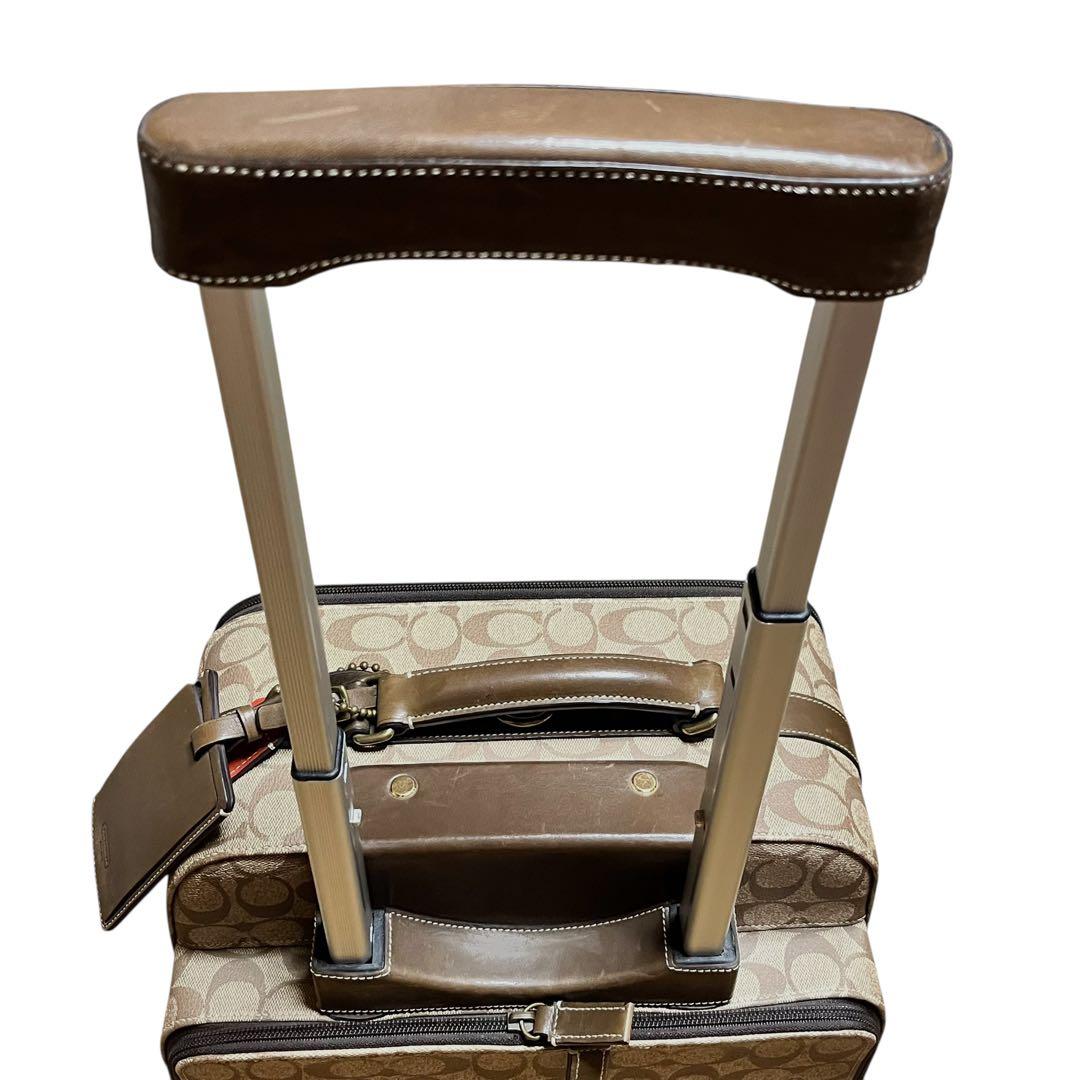 美品　コーチ　キャリーケース　機内持ち込み　シグネチャー　PVC 2輪