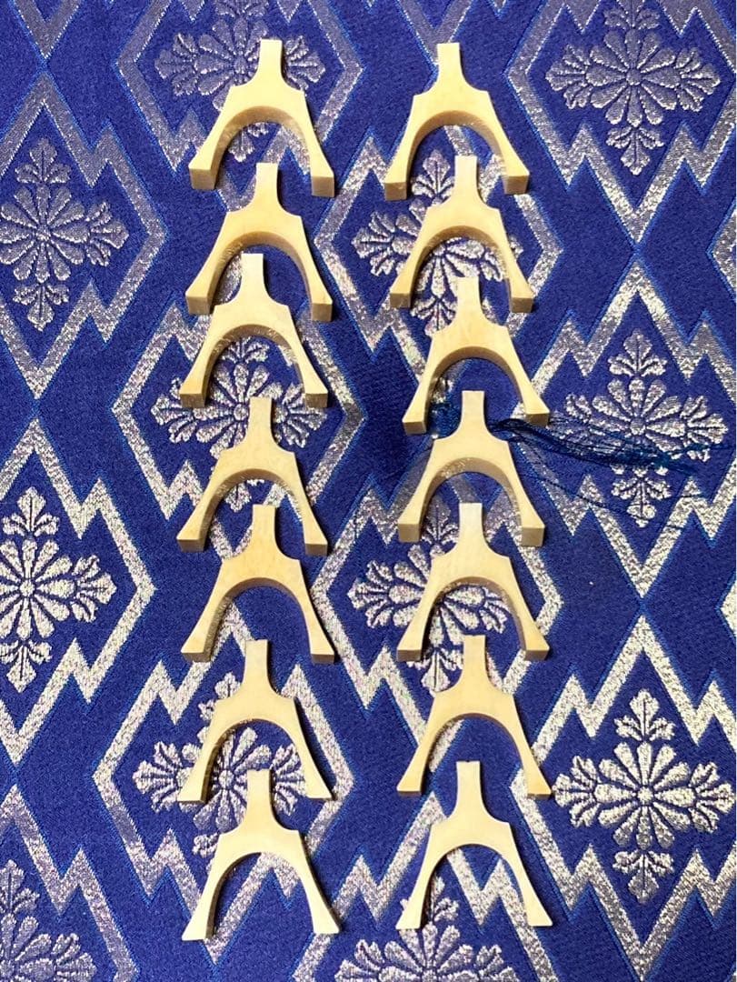 ★琴柱　14個セット　木箱入り　筝柱 琴 お琴 和楽器