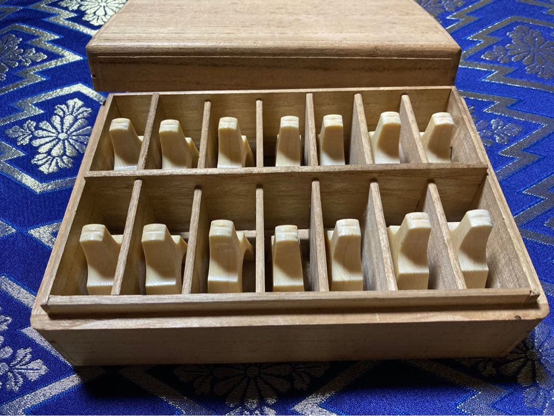 ★琴柱　14個セット　木箱入り　筝柱 琴 お琴 和楽器