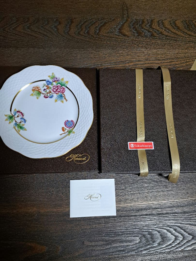 新品　Herend　ヴィクトリアゴールド　プレート