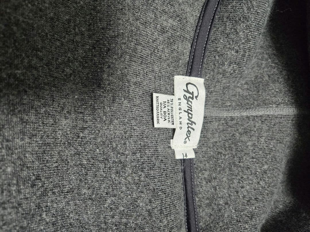 美品 GYMPHLEX BOA HOODED VESTアーバンリサーチドアーズ