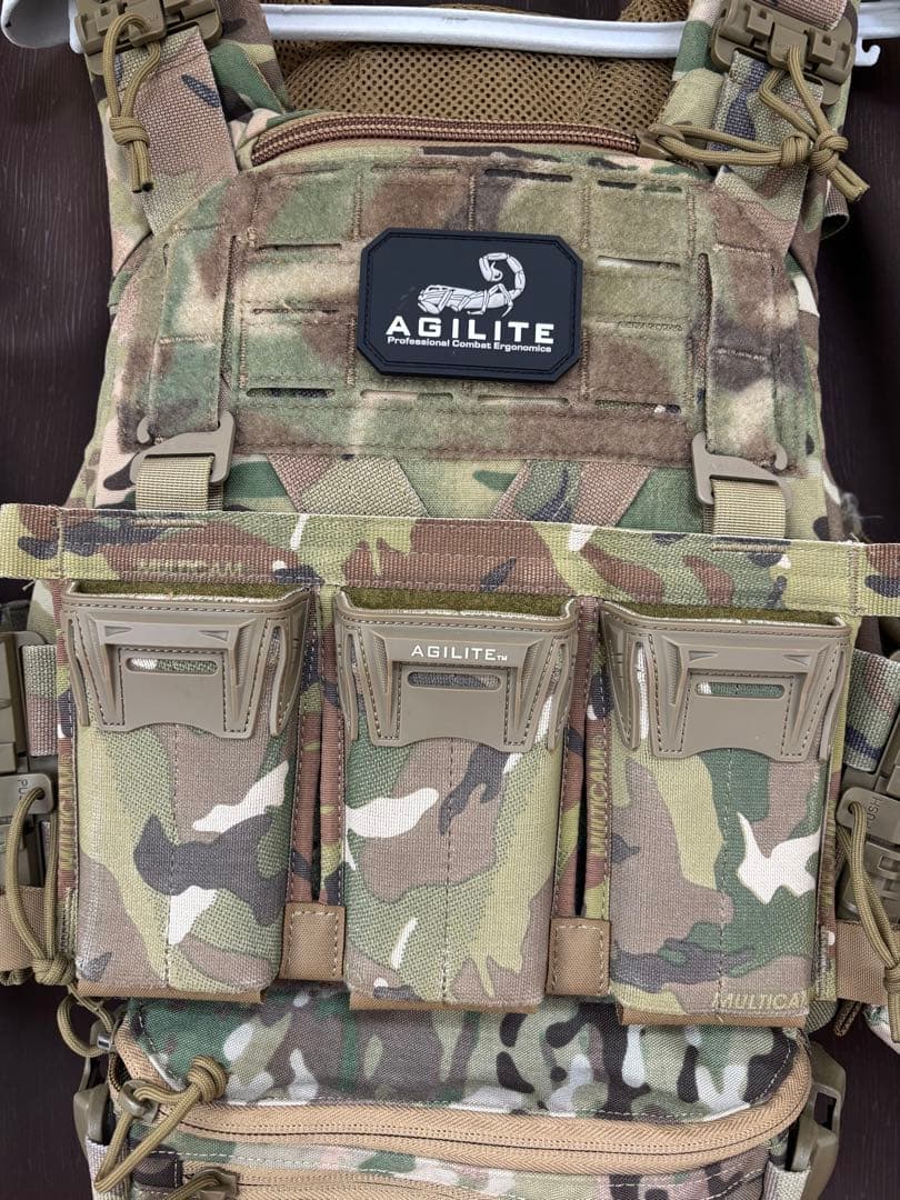 AGILITE K19タイプ　レプリカプレートキャリア　実物ポーチ付き