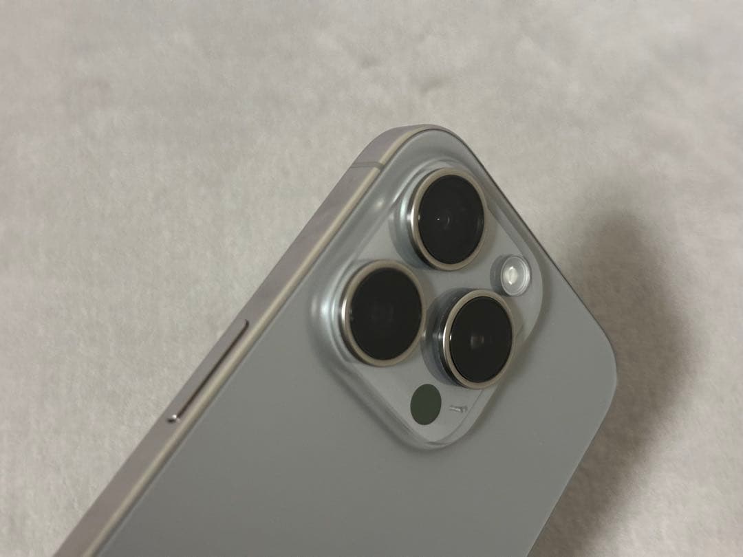 【きつね】iPhone15Pro 128GB ナチュラルチタニウム