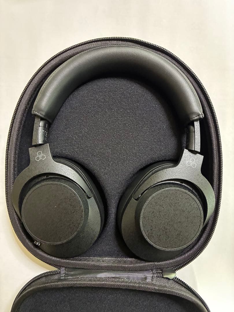 final UX5000 ワイヤレスヘッドホン