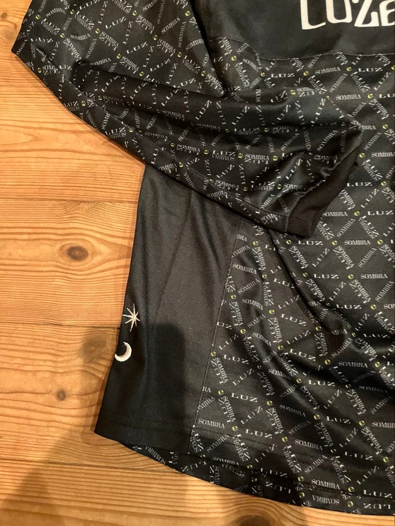 ルースイソンブラ　プラシャツセットアップ