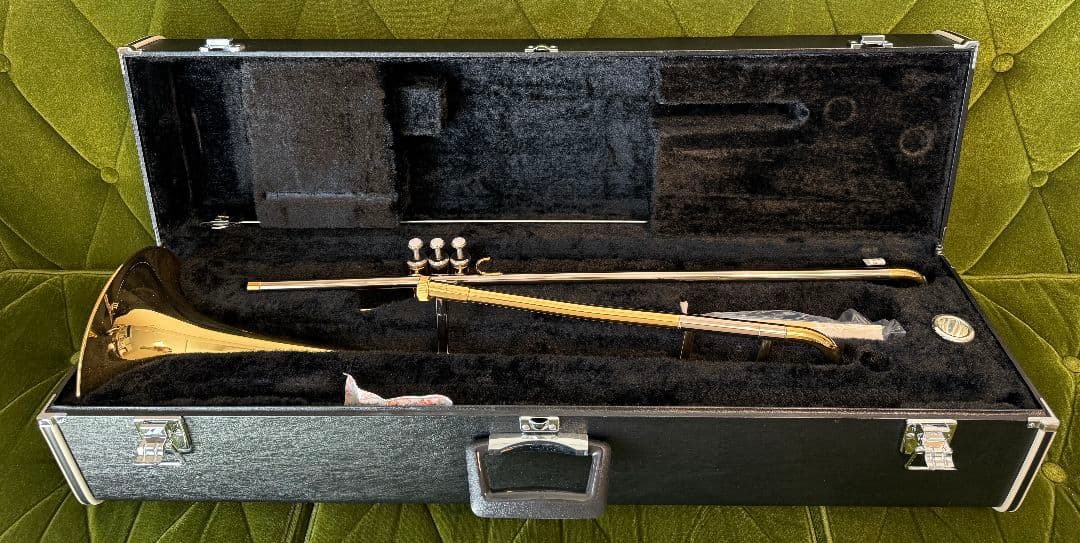 YAMAHAバルブトロンボーンYSL-354V 日本製 マウスピース付き