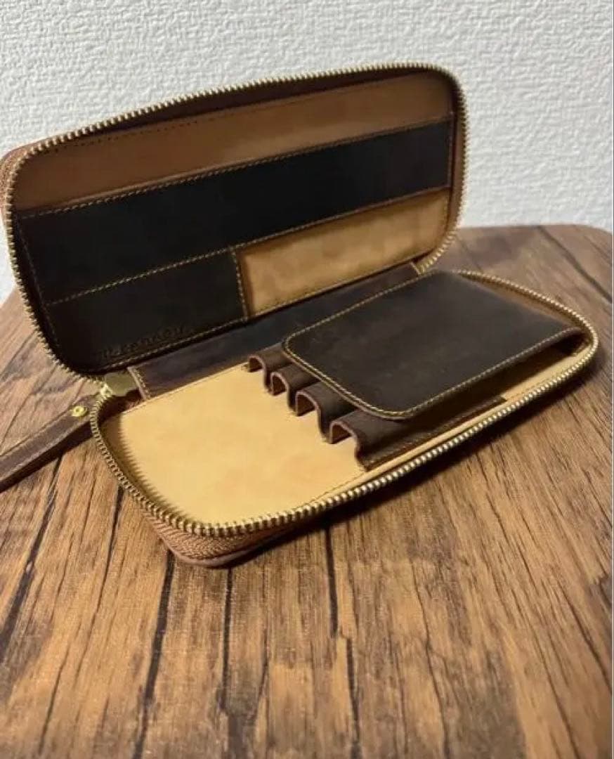 バハギア　ラウンドジップペンケース