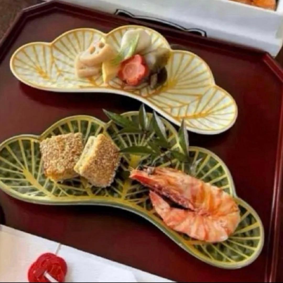 【新品】【大人気】有田焼幸楽窯　錦茶緑金松葉形前菜皿3枚セット　縁起物